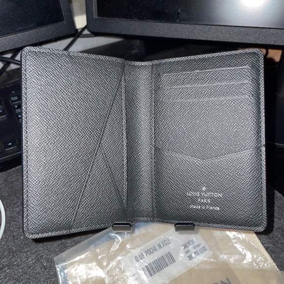 LV Pocket Organizer - Monogram Eclipse Canvas M61696 - Picture 4 of 6